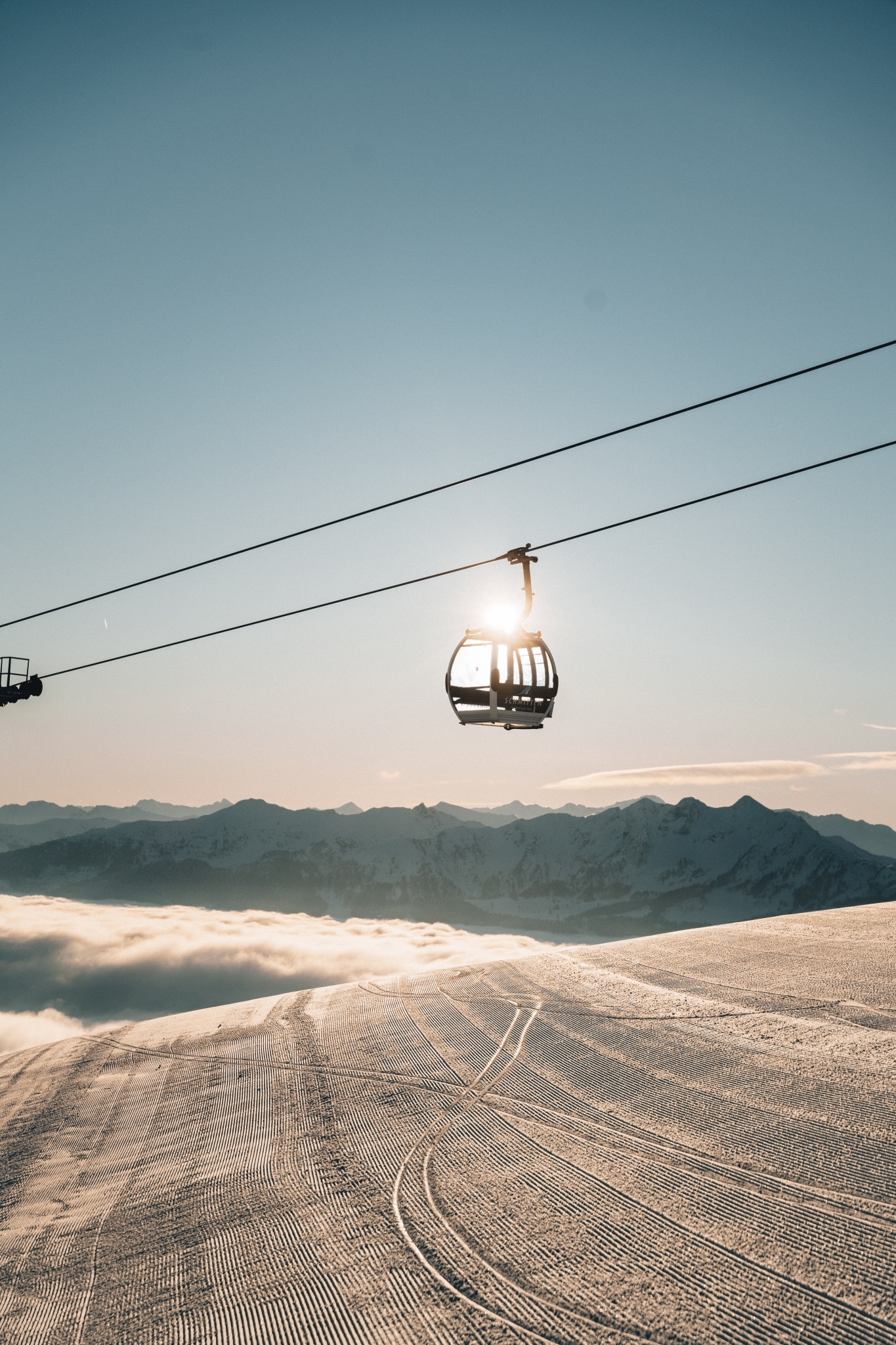 schmittenhoehe-gondel-schmittenhoehe-gondola-c-zell-am-see-kaprun-tourismus-original-scaled-1