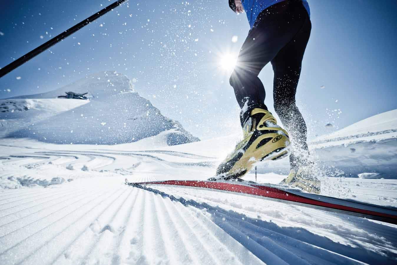 langlaufen-auf-dem-gletscher-cross-country-skiing-on-the-glacier-c-ideenwerk-werbeagentur-gmbh