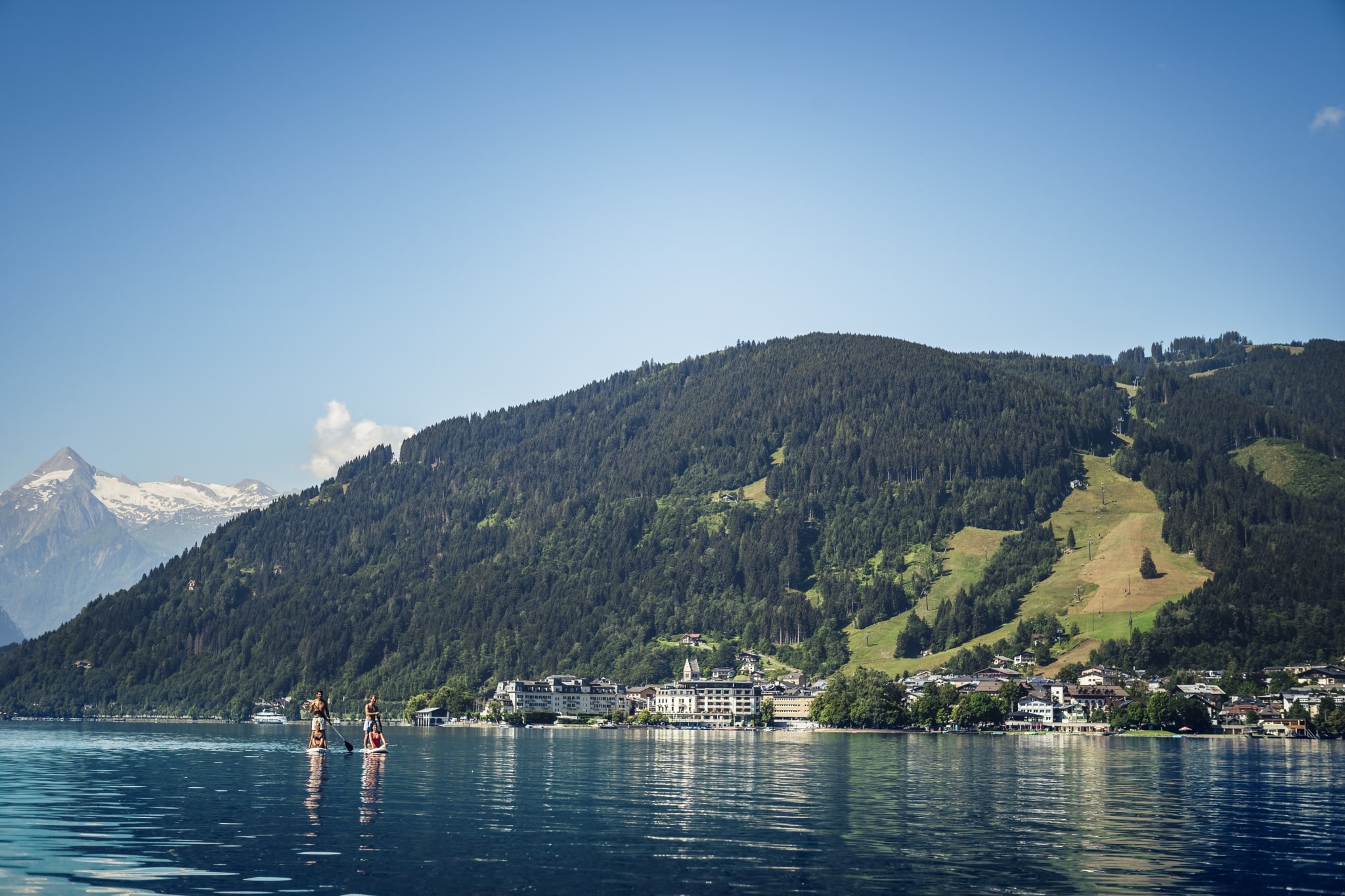 der-zeller-see-im-sommer-zell-am-see-kaprun-tourismus